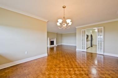 PH03 - 57 Widdicombe Hill Blvd, Home with 3 bedrooms, 2 bathrooms and 1 parking in Etobicoke ON | Image 2