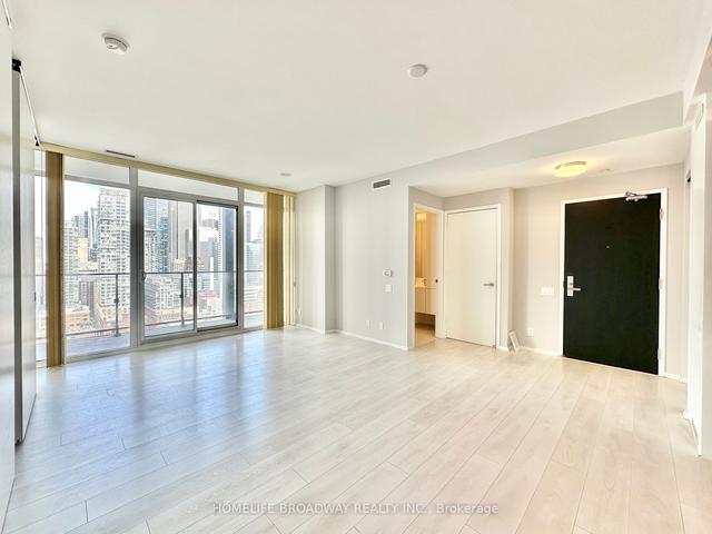 2008 - 125 Peter St, Condo with 2 bedrooms, 1 bathrooms and 0 parking in Toronto ON | Image 6