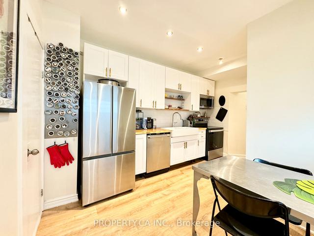MAIN - 266 Weston Rd, House attached with 1 bedrooms, 1 bathrooms and 1 parking in Toronto ON | Image 1