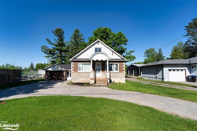 7613 Highway 26, House detached with 3 bedrooms, 2 bathrooms and 9 parking in Stayner ON | Image 48