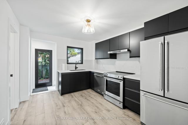 MAIN - 25 Palmerston Ave, House semidetached with 3 bedrooms, 2 bathrooms and 1 parking in Toronto ON | Image 24