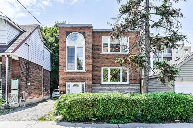 MAIN - 163 Simpson Ave, House detached with 2 bedrooms, 1 bathrooms and 1 parking in Toronto ON | Image 1