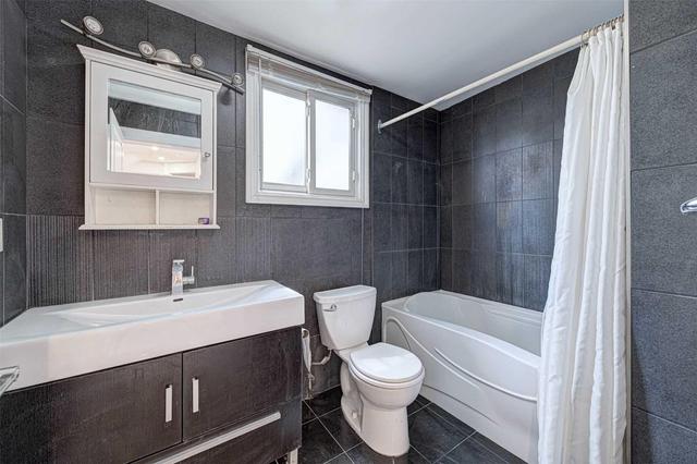 MAIN - 35 Humberside Ave, House detached with 1 bedrooms, 1 bathrooms and 3 parking in Toronto ON | Image 16