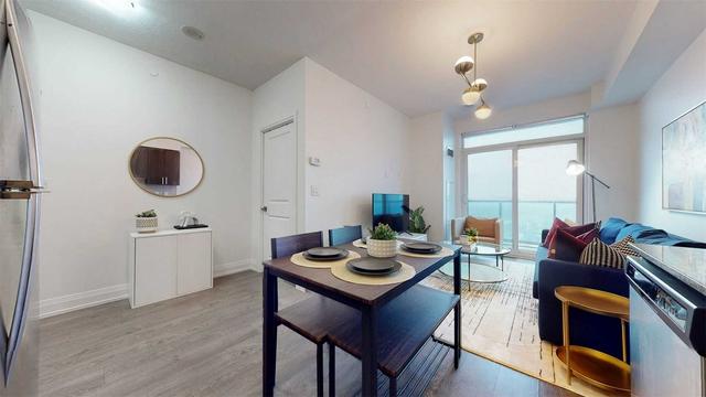 909 - 3700 Highway 7, Condo with 1 bedrooms, 1 bathrooms and 1 parking in Vaughan ON | Image 2