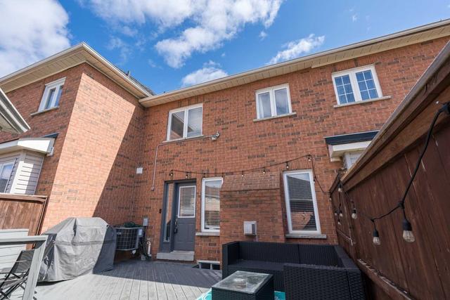 9094 Dufferin St, House attached with 3 bedrooms, 4 bathrooms and 2 parking in Concord ON | Image 30