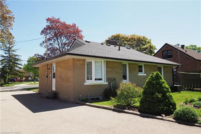 419 St Leger St, House detached with 4 bedrooms, 2 bathrooms and 2 parking in Kitchener ON | Image 33