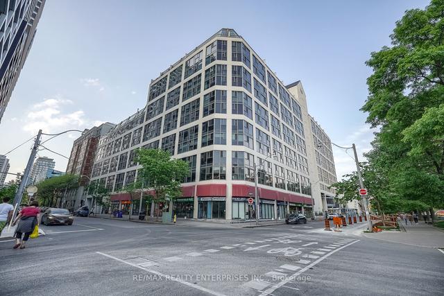 503 - 222 The Espl, Condo with 2 bedrooms, 2 bathrooms and 1 parking in Toronto ON | Image 1