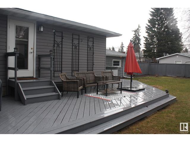8819 143 St Nw, House detached with 4 bedrooms, 2 bathrooms and 4 parking in Edmonton AB | Image 46