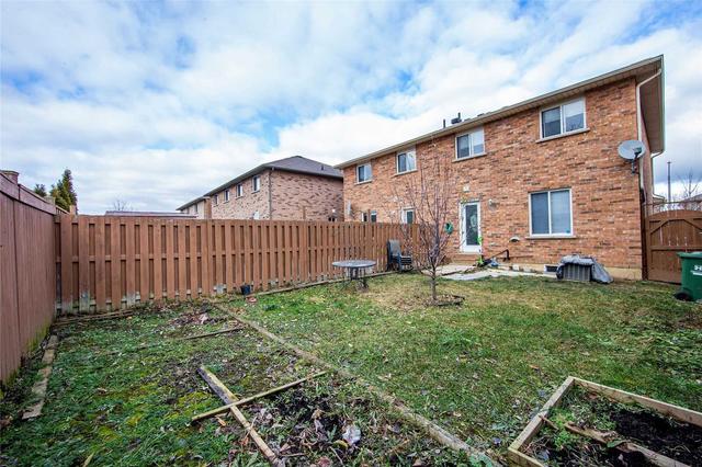 9 Jonathon Crt, House semidetached with 3 bedrooms, 3 bathrooms and 4 parking in Hamilton ON | Image 31