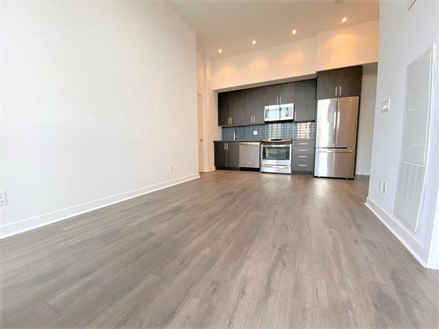 PH-12 - 50 Bruyeres Mews, Condo with 1 bedrooms, 1 bathrooms and 1 parking in Toronto ON | Image 2