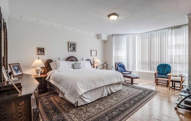 PH1520 - 7805 Bayview Ave, Condo with 2 bedrooms, 3 bathrooms and 2 parking in Thornhill ON | Image 9