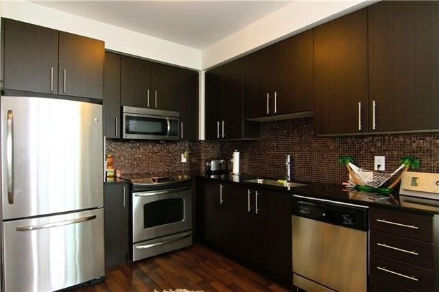 PH2-10 - 17 Anndale Rd, Condo with 1 bedrooms, 1 bathrooms and 1 parking in Scarborough ON | Image 2