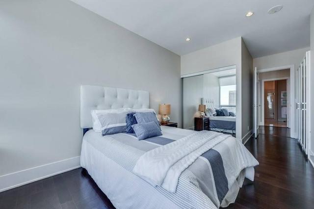 PH2 - 120 Homewood Ave, Condo with 2 bedrooms, 2 bathrooms and 2 parking in Toronto ON | Image 14