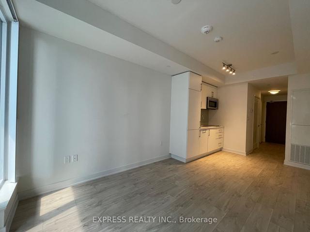 909 - 576 Front St W, Condo with 0 bedrooms, 1 bathrooms and 0 parking in Toronto ON | Image 7