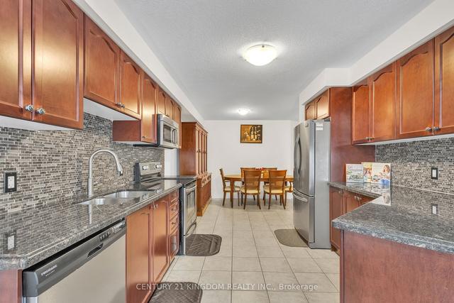 49 Charleswood Cres, House attached with 3 bedrooms, 3 bathrooms and 2 parking in Hannon ON | Image 7