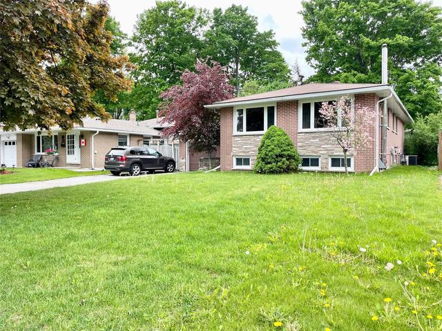 MAIN - 16 Harding Ave, House detached with 3 bedrooms, 1 bathrooms and 2 parking in Barrie ON | Image 7