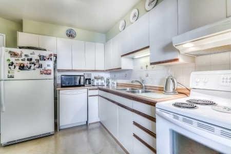 PH-19 - 5 Shady Lane, Condo with 3 bedrooms, 2 bathrooms and 1 parking in York ON | Image 10