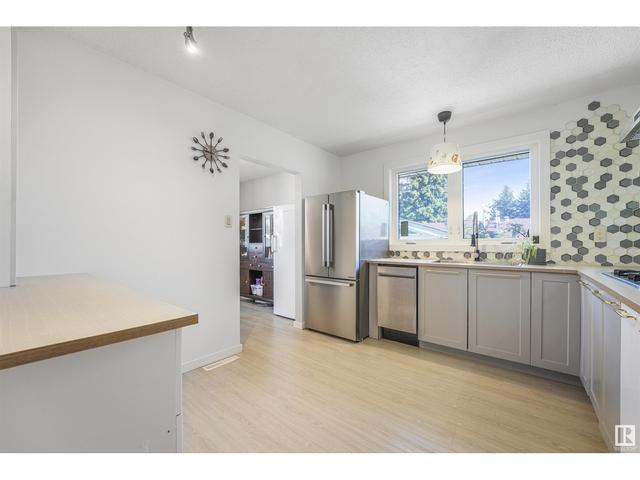 11132 51 Av Nw Nw, House detached with 4 bedrooms, 2 bathrooms and null parking in Edmonton AB | Image 14