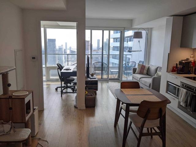 PH17 - 85 Wood St, Condo with 2 bedrooms, 1 bathrooms and 0 parking in Toronto ON | Image 16