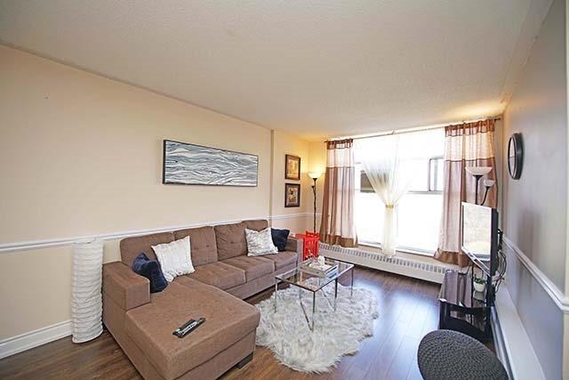 909 - 335 Driftwood Ave, Condo with 2 bedrooms, 1 bathrooms and 2 parking in North York ON | Image 8
