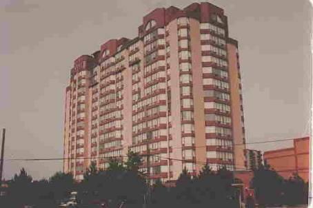 909 - 25 Fairview Rd W, Condo with 2 bedrooms, 2 bathrooms and 1 parking in Mississauga ON | Image 1