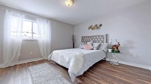 MAIN - 24 Leggott Ave, House detached with 3 bedrooms, 1 bathrooms and 2 parking in Barrie ON | Image 4