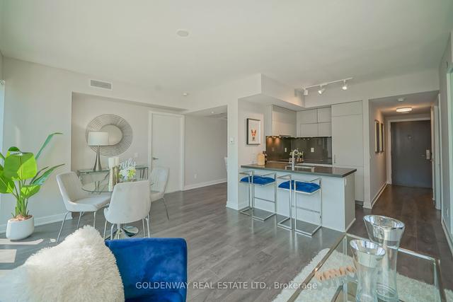 1804 - 188 Cumberland St, Condo with 2 bedrooms, 2 bathrooms and 1 parking in Toronto ON | Image 24