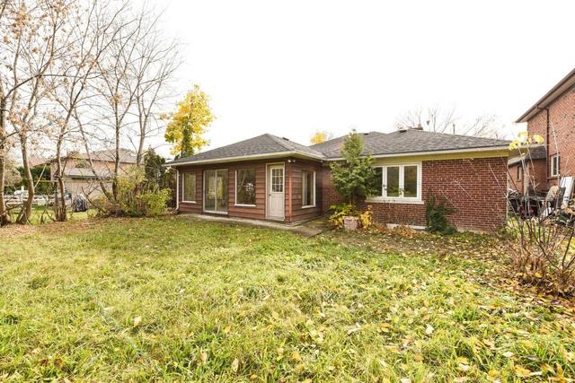 90 Centre Ave, House detached with 3 bedrooms, 2 bathrooms and 5 parking in North York ON | Image 23