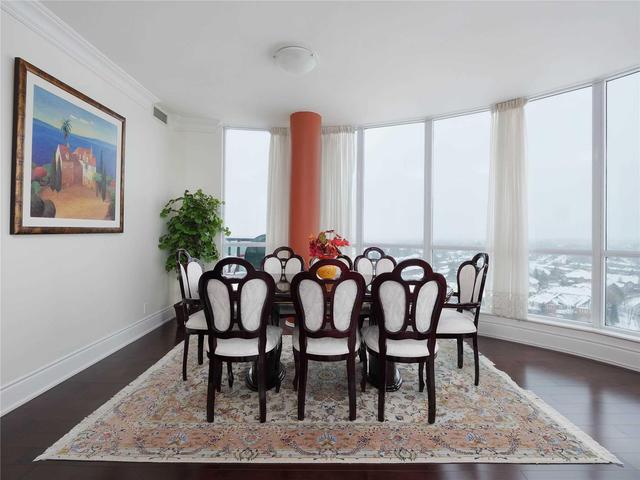 PH-201 - 18 Harding Blvd, Condo with 3 bedrooms, 3 bathrooms and 2 parking in Richmond Hill ON | Image 5