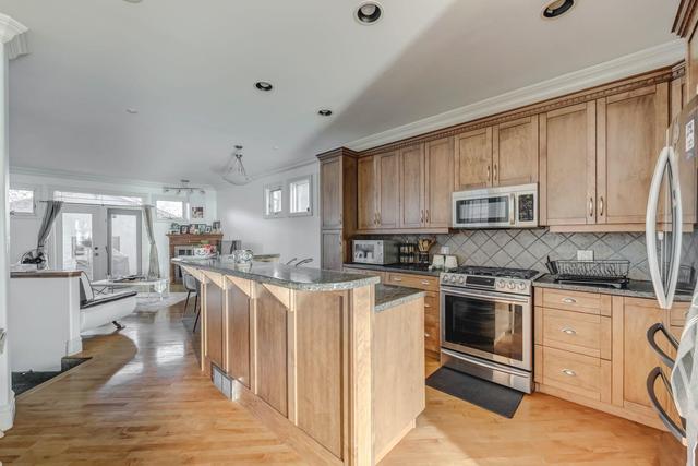 504 27 Ave Nw, House detached with 4 bedrooms, 2 bathrooms and 4 parking in Calgary AB | Image 10