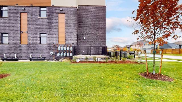 1 - 3900 Savoy St, Townhouse with 0 bedrooms, 2 bathrooms and 2 parking in London ON | Image 35