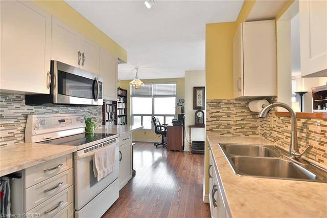 PH2 - 100 Millside Dr, Condo with 2 bedrooms, 2 bathrooms and 2 parking in Milton ON | Image 10