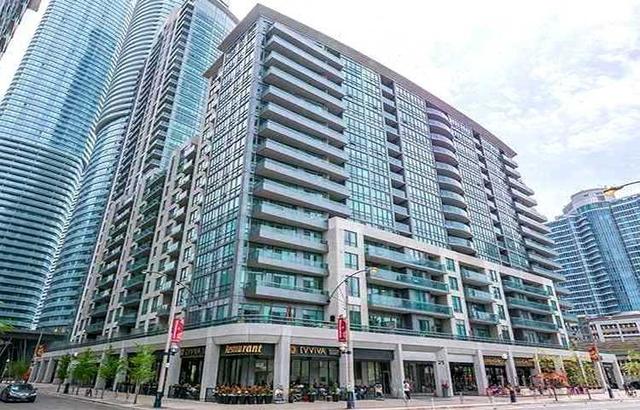 909 - 25 Lower Simcoe St, Condo with 2 bedrooms, 2 bathrooms and 0 parking in Toronto ON | Image 1