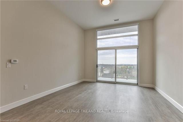 607 - 1600 Hyde Park Rd, Condo with 2 bedrooms, 2 bathrooms and 0 parking in London ON | Image 2