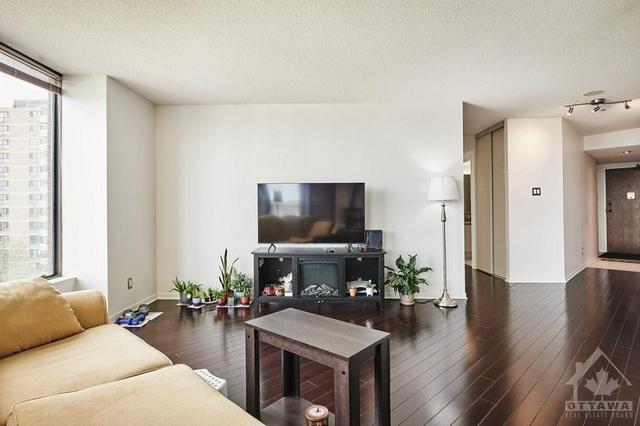 803 - 44 Emmerson Ave, Condo with 2 bedrooms, 2 bathrooms and 1 parking in Ottawa ON | Image 7