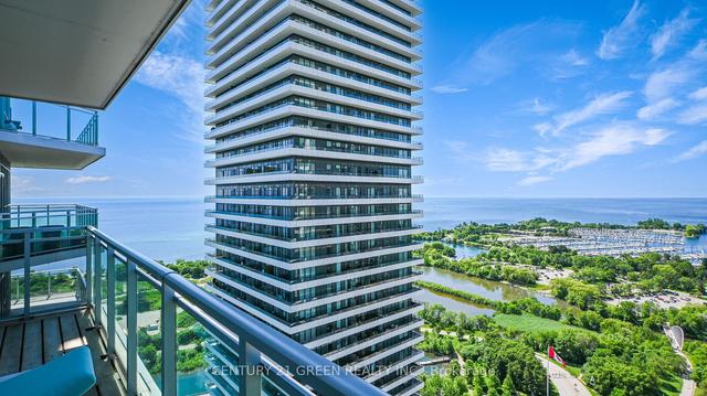 2811 - 33 Shore Breeze Dr, Condo with 2 bedrooms, 2 bathrooms and 1 parking in Toronto ON | Image 1