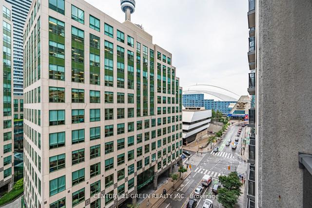 1008 - 20 Blue Jays Way, Condo with 1 bedrooms, 1 bathrooms and 1 parking in Toronto ON | Image 16