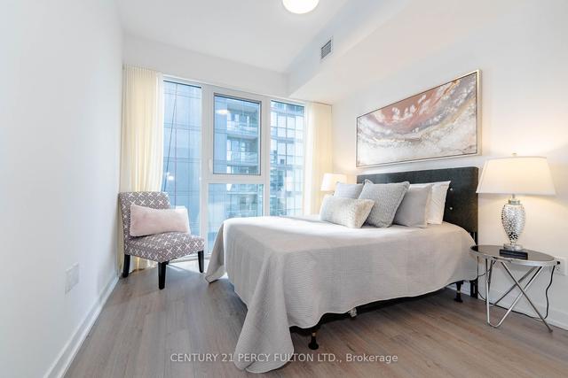 1809 - 357 King St W, Condo with 3 bedrooms, 2 bathrooms and 0 parking in Toronto ON | Image 13