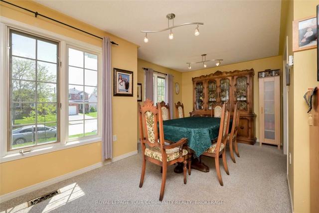 90 Barre Dr, House detached with 2 bedrooms, 2 bathrooms and 4 parking in Barrie ON | Image 3