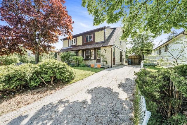 163 Freshmeadow Dr, House semidetached with 3 bedrooms, 2 bathrooms and 2 parking in Toronto ON | Image 12