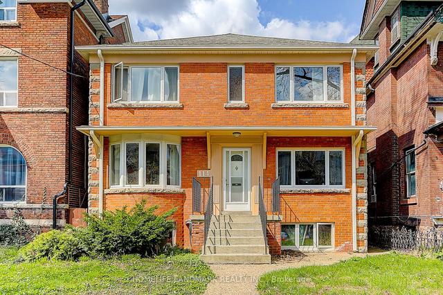 MAIN - 114 Walmer Rd, House detached with 8 bedrooms, 3 bathrooms and 5 parking in Toronto ON | Image 1