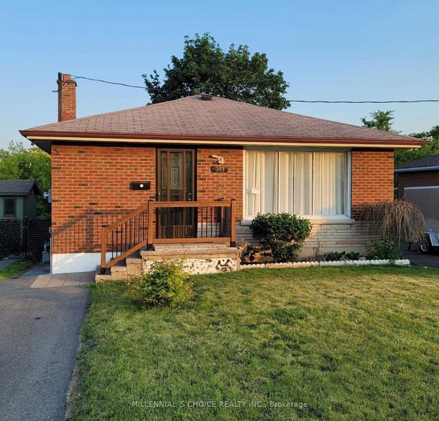 MAIN - 371 Rossland Rd E, House detached with 3 bedrooms, 1 bathrooms and 2 parking in Oshawa ON | Image 1