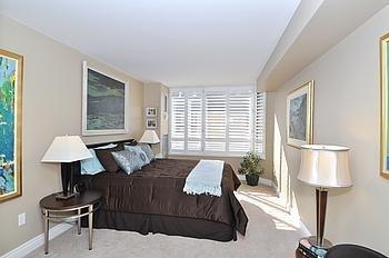 PH15 - 211 St Patrick St, Condo with 2 bedrooms, 2 bathrooms and 2 parking in Toronto ON | Image 5