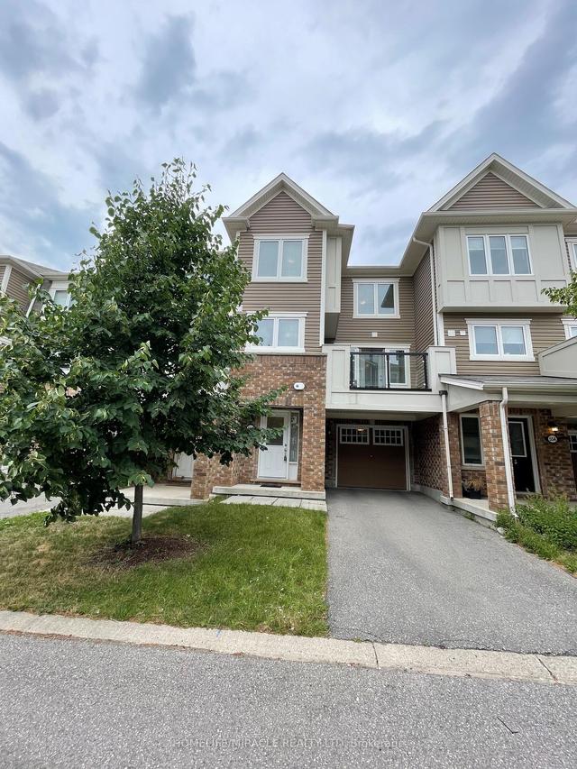 556 Goldenrod Ln, Townhouse with 2 bedrooms, 3 bathrooms and 2 parking in Kitchener ON | Image 5