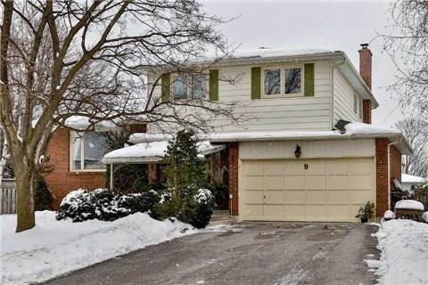 9 Illingworth Crt, House detached with 3 bedrooms, 3 bathrooms and 6 parking in Aurora ON | Image 1