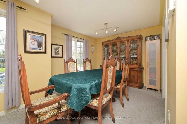 90 Barre Dr, House detached with 2 bedrooms, 2 bathrooms and 4 parking in Barrie ON | Image 2