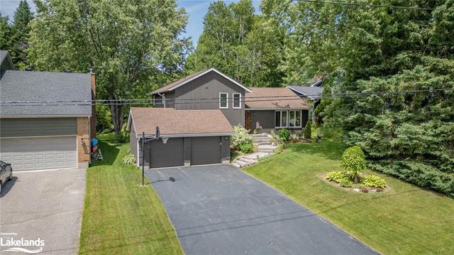 30 Lake Dr, House detached with 4 bedrooms, 3 bathrooms and 6 parking in Huntsville ON | Image 40