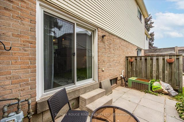 44 - 1133 Ritson Rd N, Townhouse with 3 bedrooms, 2 bathrooms and 2 parking in Oshawa ON | Image 22
