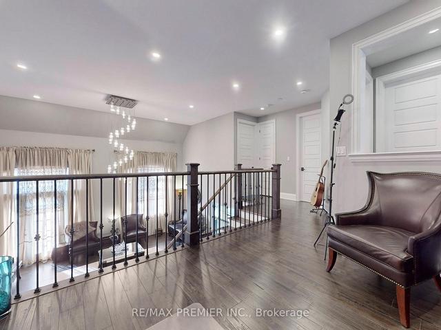 3245 Daisy Way, House detached with 4 bedrooms, 5 bathrooms and 4 parking in Oakville ON | Image 10