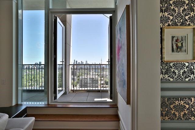 PH - 155 St Clair Ave W, Condo with 3 bedrooms, 3 bathrooms and 4 parking in Toronto ON | Image 6